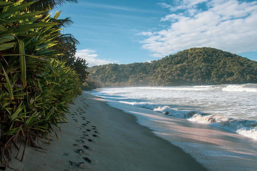 Praia de Sahy em Maresias